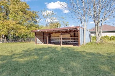 Welcome to 115 Main Street, Hendrix, OK-a true gem in the heart - photo 8