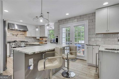 Move in Ready and Priced to SELL! Spacious 4BR/3BA Beautifully - photo 11