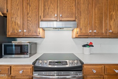 Motivated Sellers Beautiful home located in a well-established - photo 15