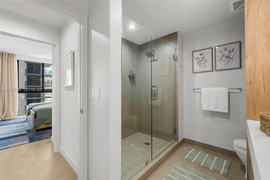 Spectacular turnkey, fully furnished 1-bedroom, 1-bathroom