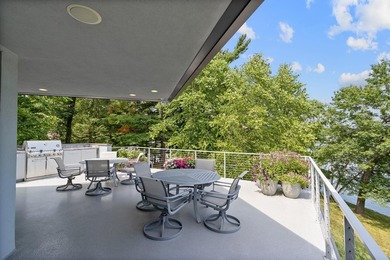 This stunning ranch home, designed by James R. Dresser in the - photo 18