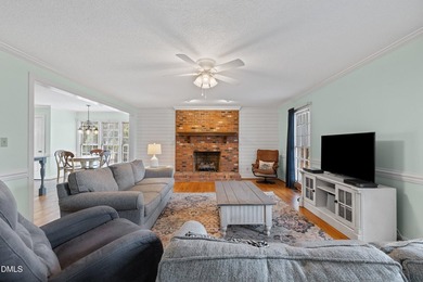 Motivated Sellers Beautiful home located in a well-established - photo 21