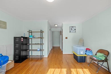 Motivated Sellers Beautiful home located in a well-established - photo 27