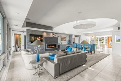 This stunning ranch home, designed by James R. Dresser in the - photo 32