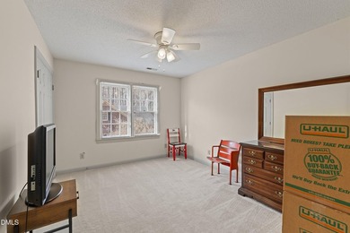Motivated Sellers Beautiful home located in a well-established - photo 32