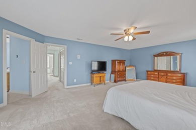 Motivated Sellers Beautiful home located in a well-established - photo 35