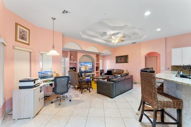 Spacious and well-maintained 3-bedroom, 2-bathroom home offering - photo 14