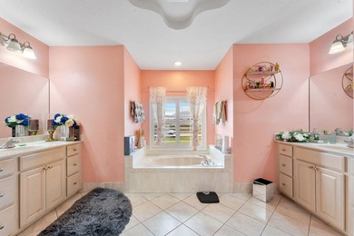 Spacious and well-maintained 3-bedroom, 2-bathroom home offering - photo 19