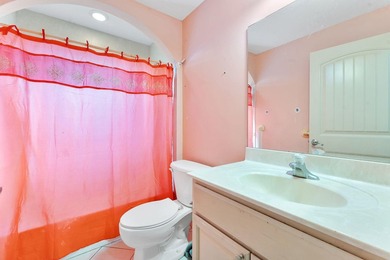 Spacious and well-maintained 3-bedroom, 2-bathroom home offering - photo 27