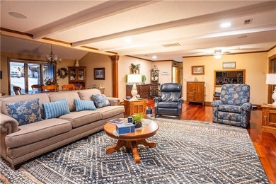 This lakefront property on Lake Hartwell truly embodies the - photo 29