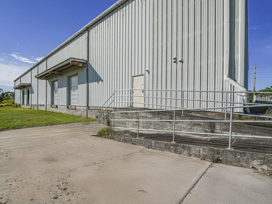 POSSIBLE OWNER FINANCING! 15 Industrial Acres with a 21,840 Sq - photo 6