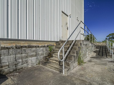 POSSIBLE OWNER FINANCING! 15 Industrial Acres with a 21,840 Sq - photo 7