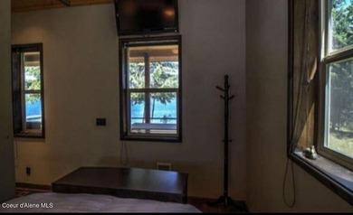 Lakefront Paradise on Lake Pend Oreille - 3.68 Acres with Two - photo 16