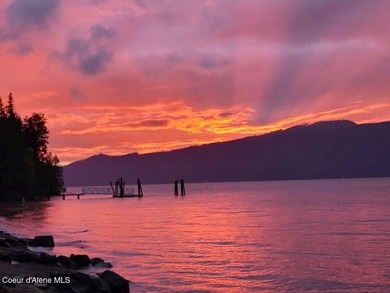 Lakefront Paradise on Lake Pend Oreille - 3.68 Acres with Two - photo 18