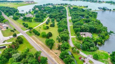Lake Lot For Sale in Corsicana, Texas