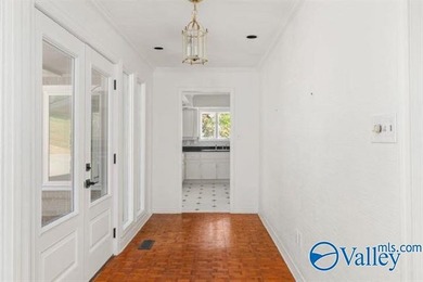 Rare opportunity in Turtle Cove with 199' of stunning Wilson - photo 3