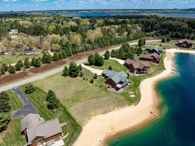 Wake up to stunning lake views on your very own slice of - photo 4