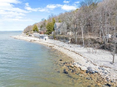 Exceptional opportunity to own a piece of the Bay! This premier - photo 8