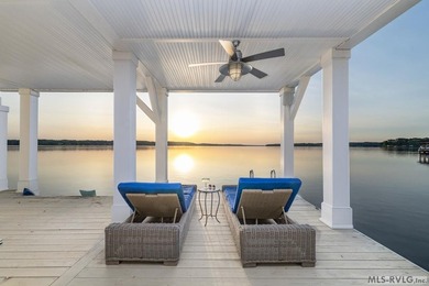 You don't come to Lake Gaston for ordinary-you come for - photo 50