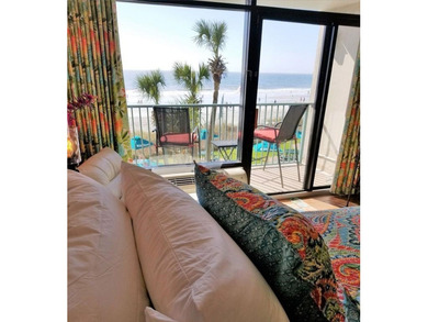 Direct Oceanfront remodeled Studio with a unique stone wall. The - photo 11