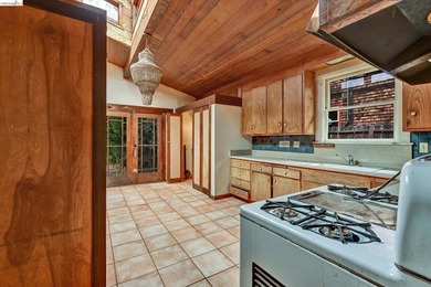 Located in the heart of South Berkeley, this property presents - photo 19