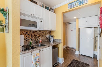 Direct Oceanfront remodeled Studio with a unique stone wall. The - photo 19