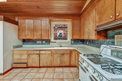 Located in the heart of South Berkeley, this property presents - photo 20