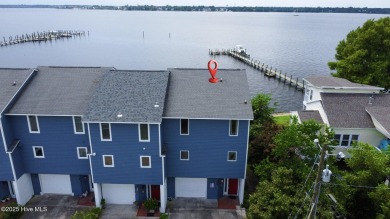 Lake Townhome/Townhouse For Sale in Bridgeton, North Carolina