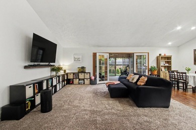 Welcome to this 3 bedroom, 2.5 bath home in Holland's desirable S - photo 6