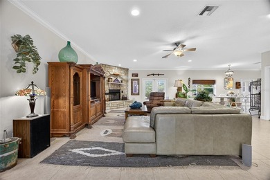 Experience the perfect blend of peaceful country living and - photo 8