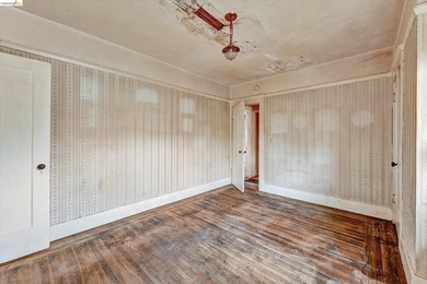 Located in the heart of South Berkeley, this property presents - photo 33