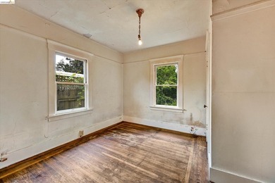Located in the heart of South Berkeley, this property presents - photo 35