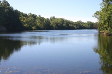 Lake Acreage For Sale in Morris, Illinois