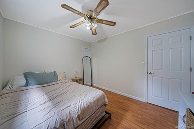 Unique Double Lot Corner on the West End. Two Floors, Lots of - photo 16