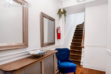 An excellent investment opportunity a six-story, sun-filled - photo 6