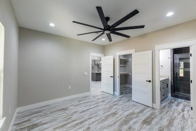 Sellers say BRING BUYER!!! New Construction Home - Eagles - photo 17