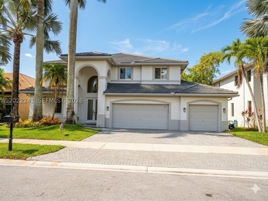 Welcome to Hunters Pointe at Weston Hills Country Club. Boasting - photo 23