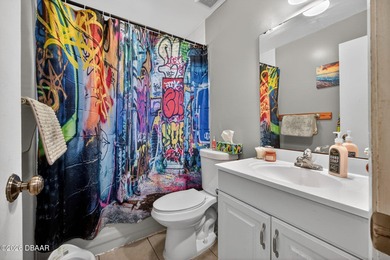 Well-maintained home in a desirable Cocoa neighborhood - photo 6