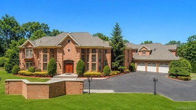Exceptional brick estate offering 9,023 sq ft of refined living - photo 1