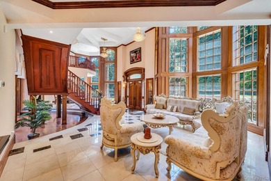 Exceptional brick estate offering 9,023 sq ft of refined living - photo 8