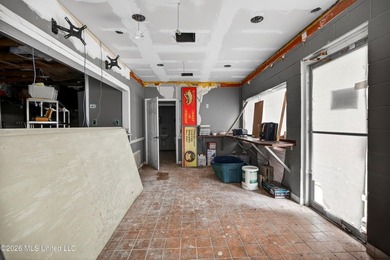 Commercial Opportunity in the Heart of Gulfport: This investment - photo 11