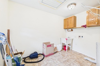 Beautiful one-owner home in the country! 3 bedroom, 2.5 bath - photo 12
