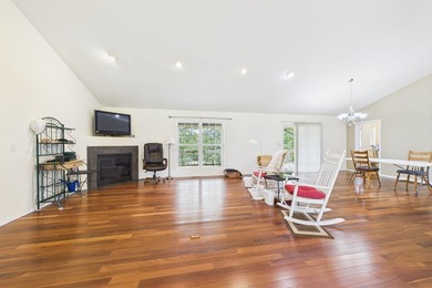 Beautiful one-owner home in the country! 3 bedroom, 2.5 bath - photo 13