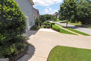 Watch the Live-Action HD Walk-through Video Tour! Step into your - photo 15