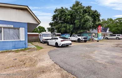 Commercial Opportunity in the Heart of Gulfport: This investment - photo 15