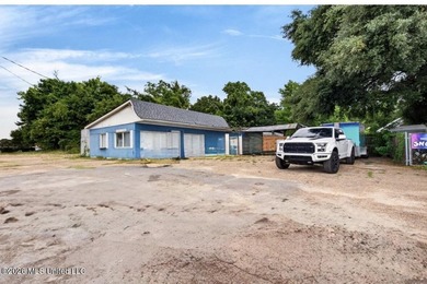 Commercial Opportunity in the Heart of Gulfport: This investment - photo 16