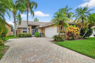 Lake Home For Sale in Delray Beach, Florida
