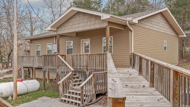 Unique opportunity for a turnkey Lake House on Norfolk! Seller - photo 4