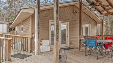 Unique opportunity for a turnkey Lake House on Norfolk! Seller - photo 7