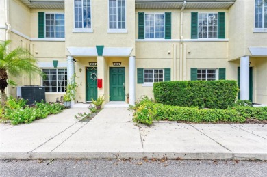 Lake Townhome/Townhouse For Sale in Bradenton, Florida